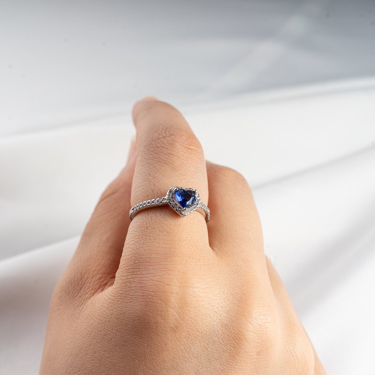 Zircon Lobes Ring