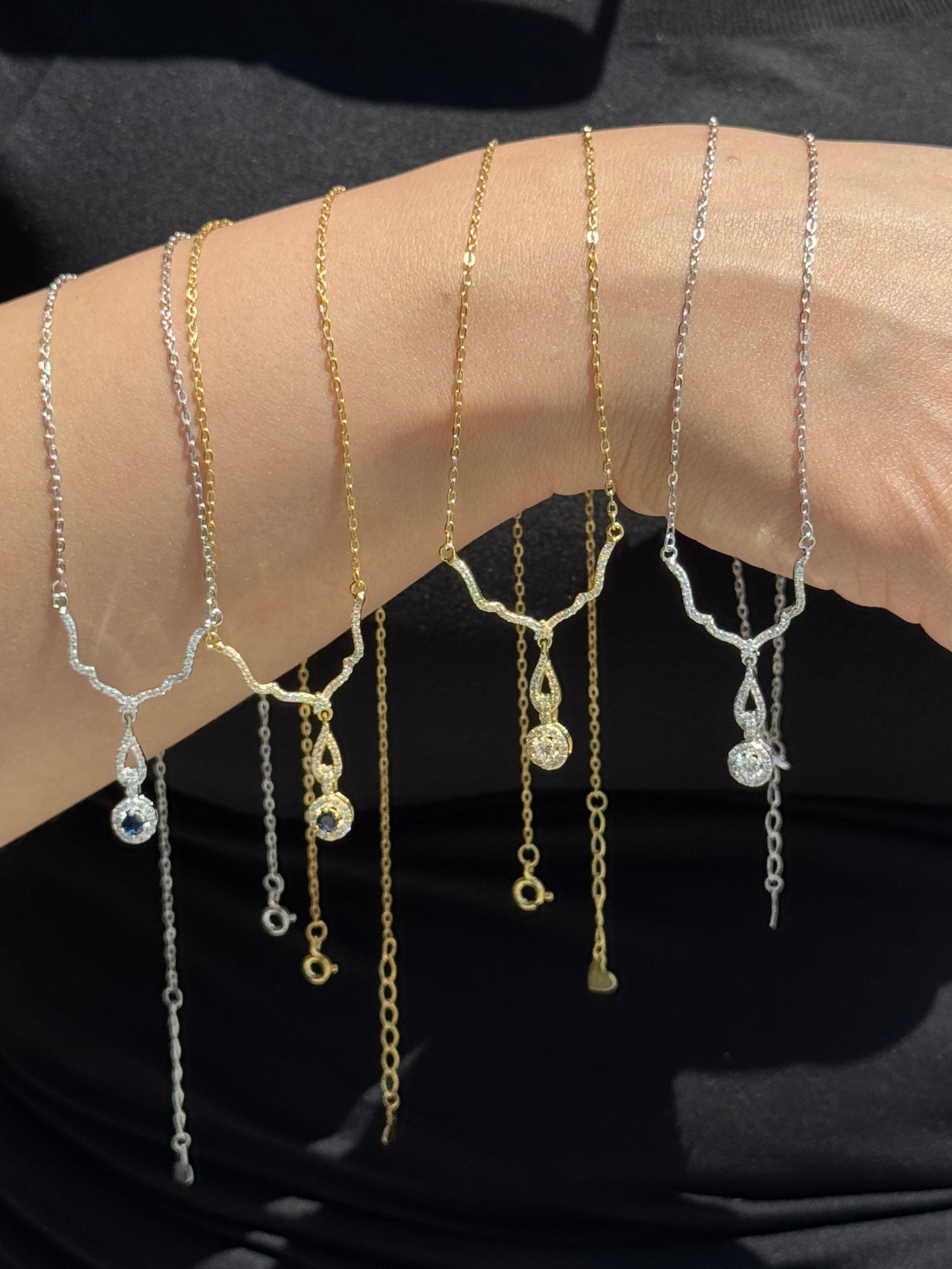 Queen Necklace